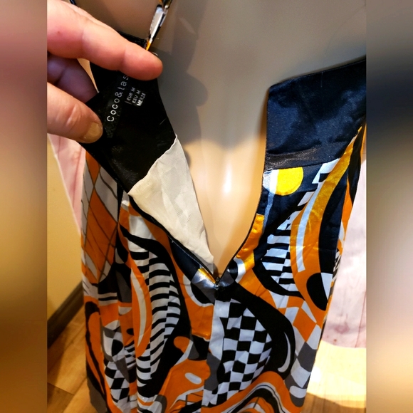 COCO & TASHI Summer Dress - Picture 12 of 13